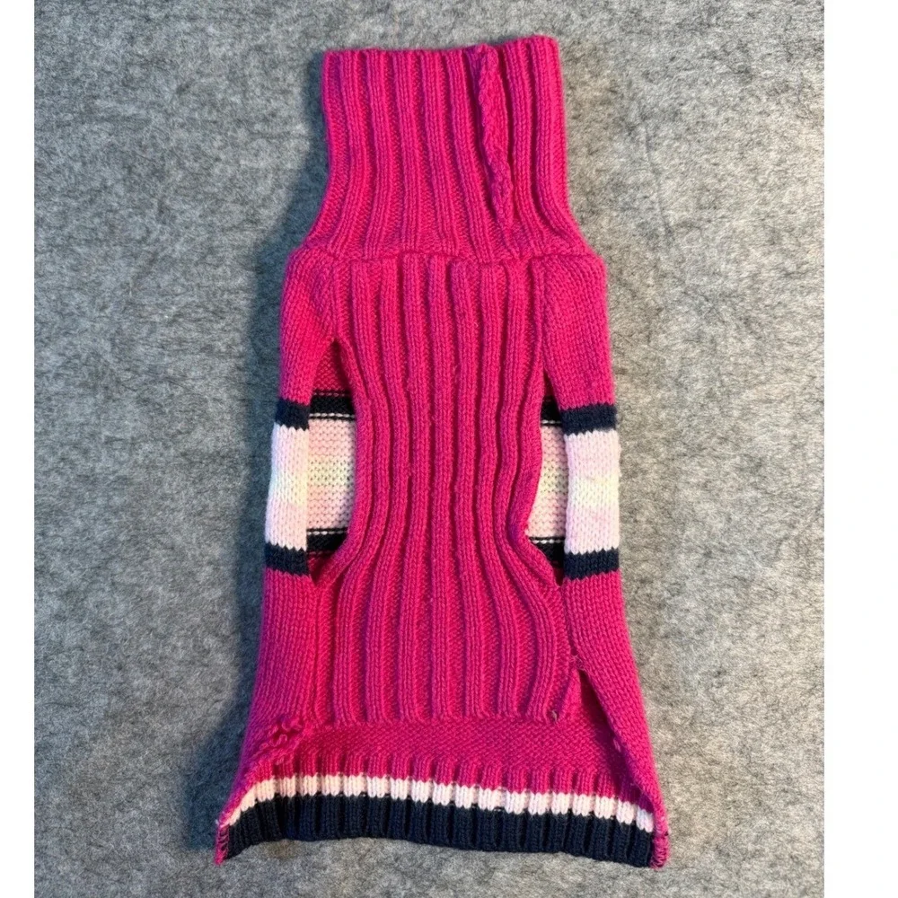 N/A vibrant pink